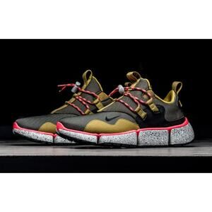 Nike Pocket Knife DM Sneakers in Desert Moss Green Camo Coral Pink Mens 8